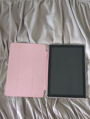 Pink Tablet with Case NV10S